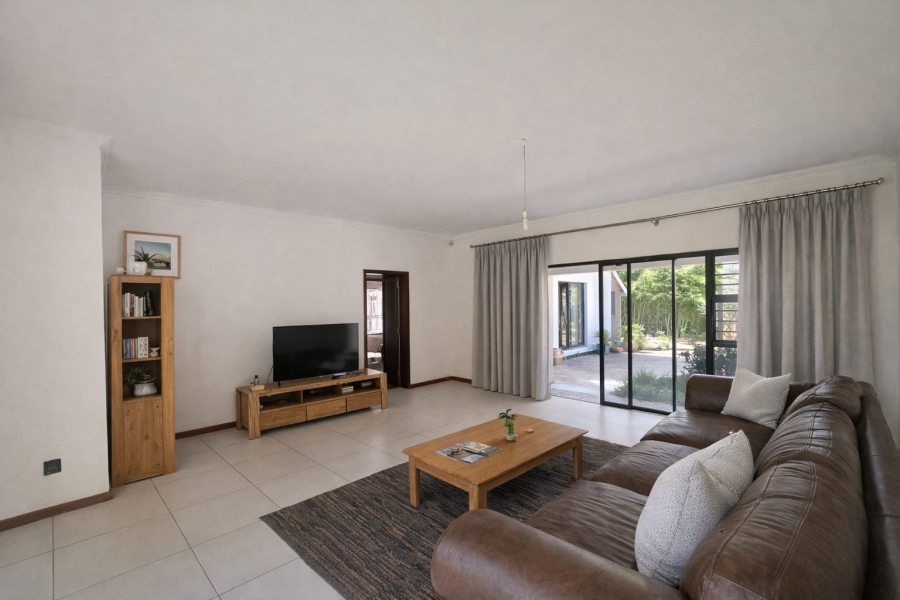 7 Bedroom Property for Sale in Ladybrand Free State